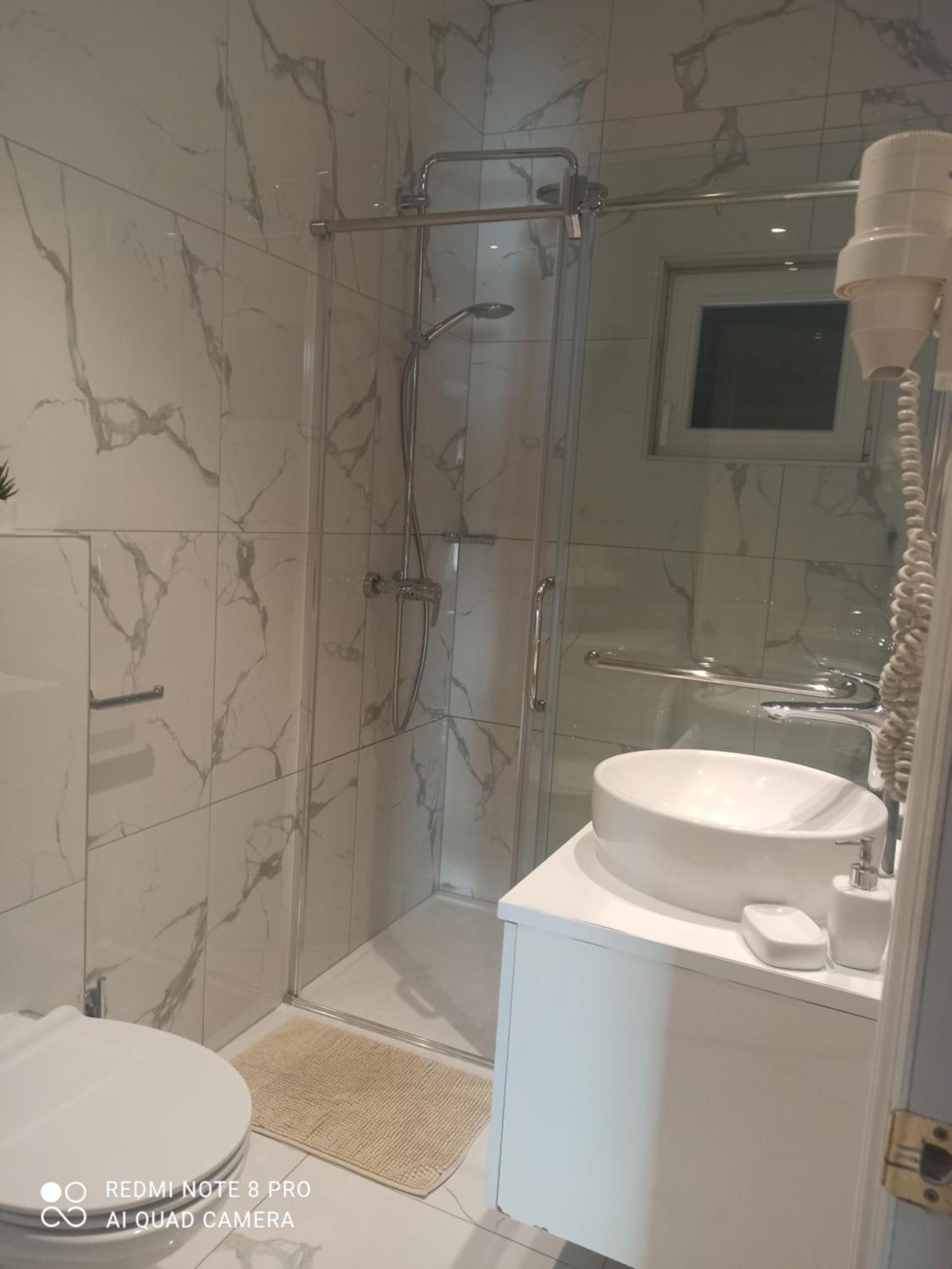 Apartments Zo Makarska Bilik gambar