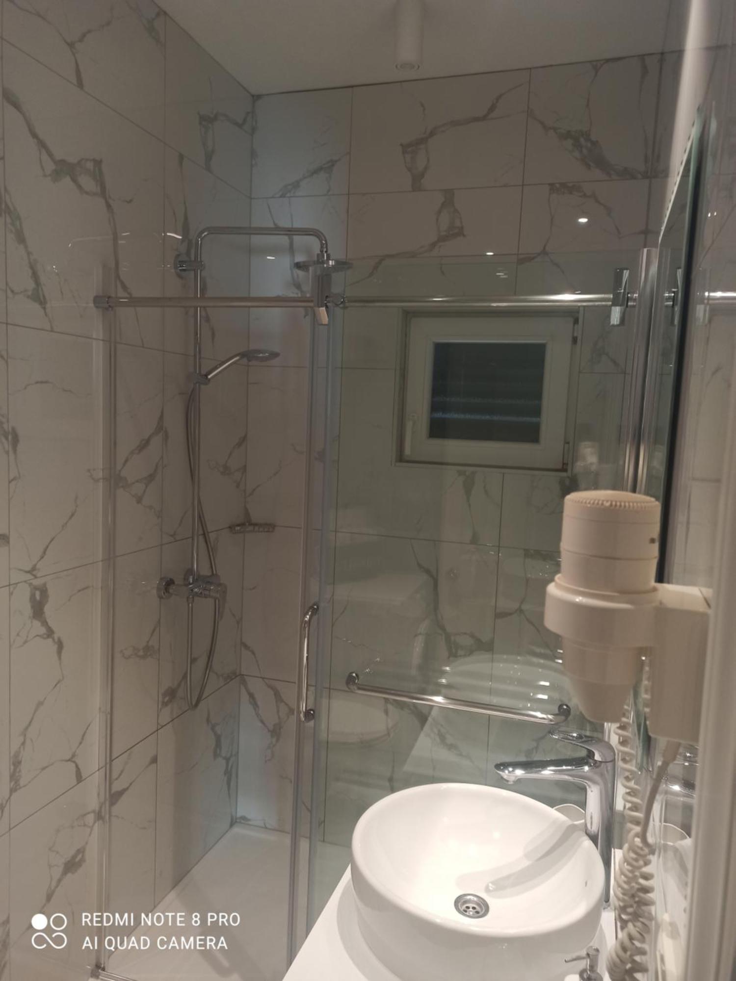 Apartments Zo Makarska Bilik gambar
