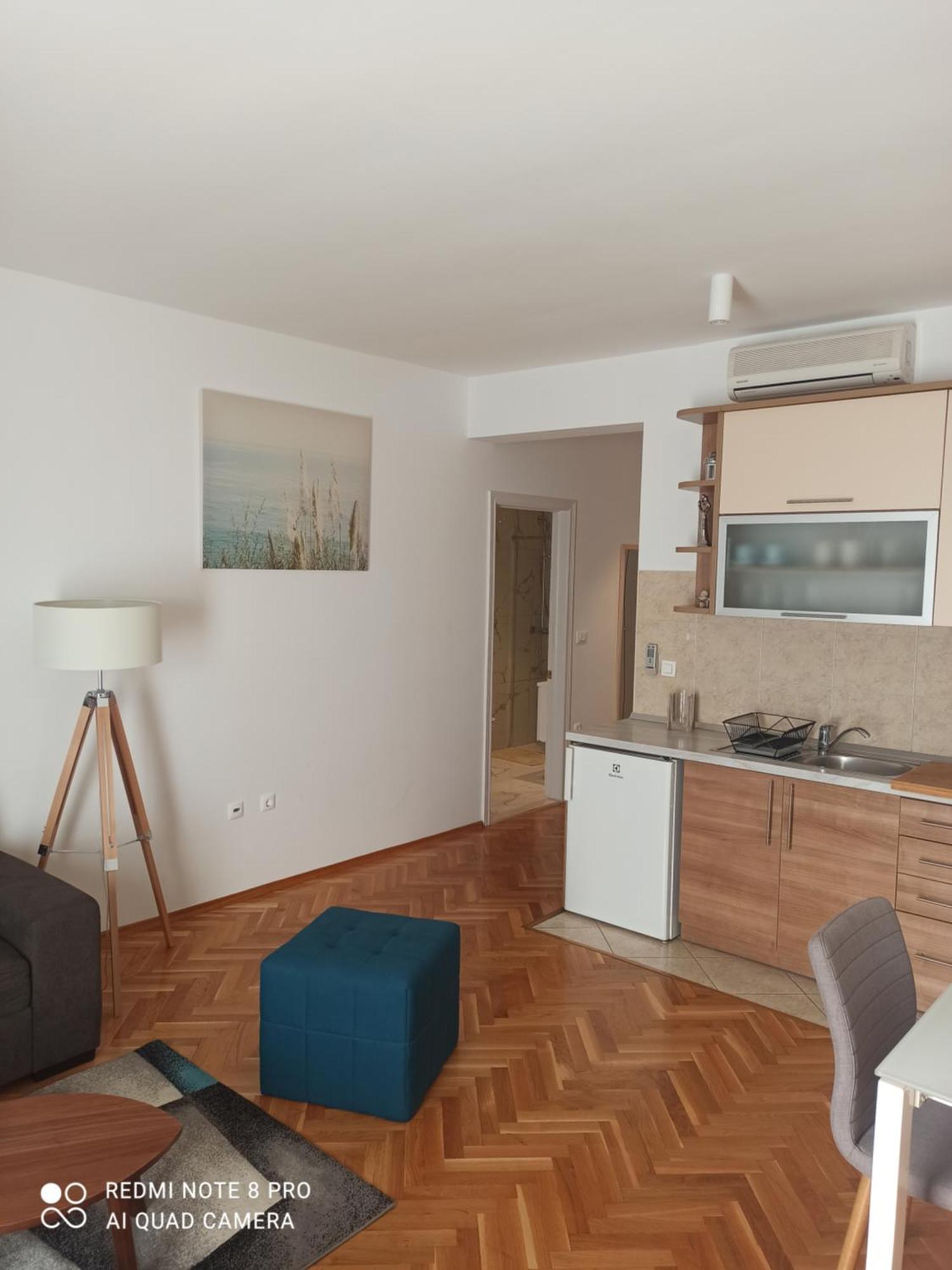 Apartments Zo Makarska Bilik gambar